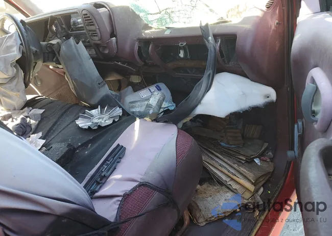 1GCEC14H2SZ274155: 89636535