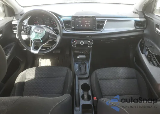 3KPA24AD0LE289528: 82212335