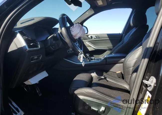 5UXCR4C04P9P30777: 86307985