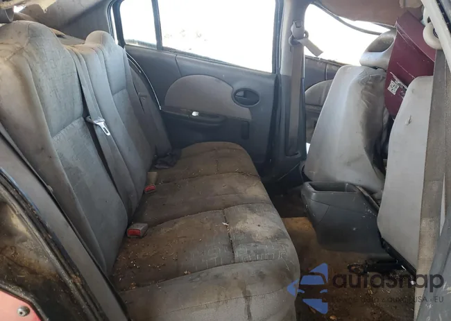 1G8AG52FX5Z157580: 90371495