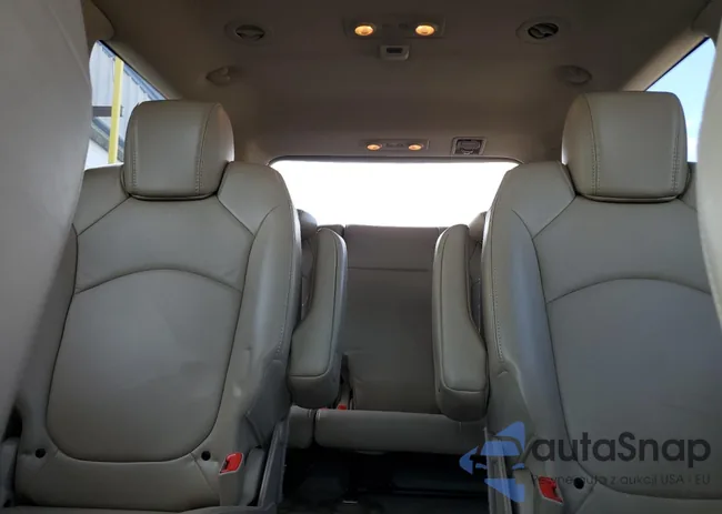 5GZER23718J214855: 86182185