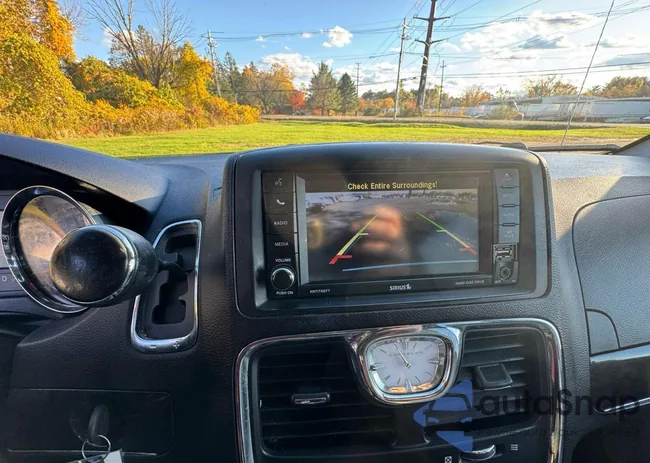 2C4RC1BGXDR578018: 90118735