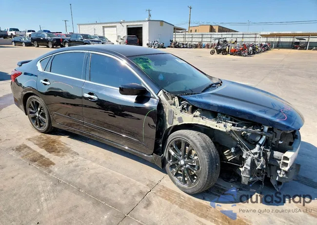 1N4AL3AP0JC236260: 81987325