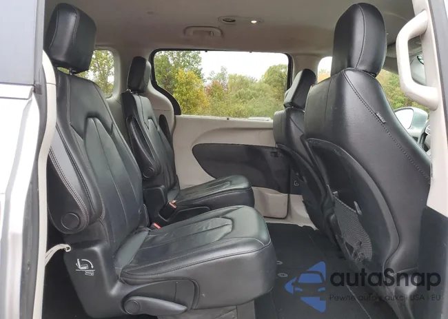 2C4RC1BG1KR613574: 86661505