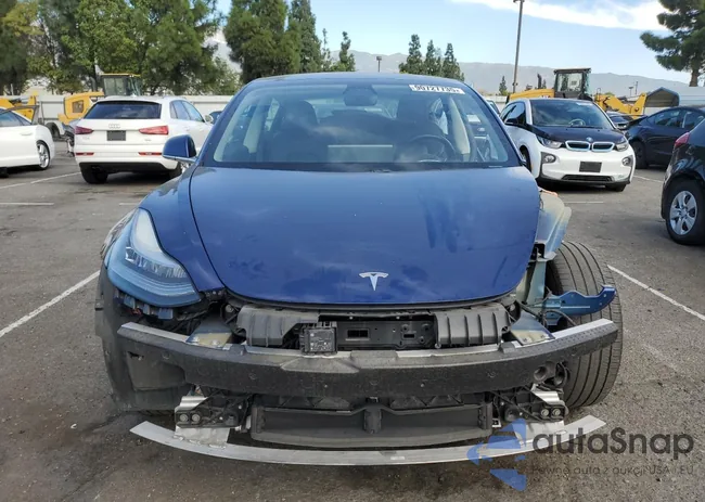 5YJ3E1EA4LF495556: 90727735