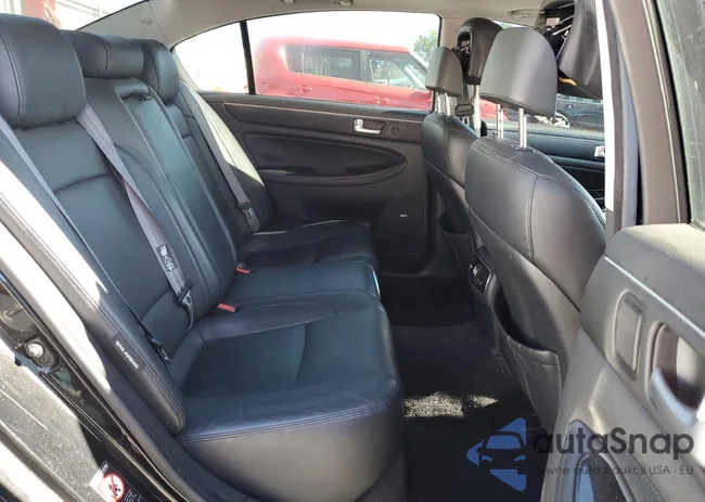 KMHGC4DD0CU168708: 82571115