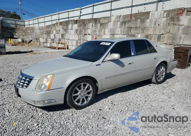 1G6KD57978U115362: 82428215