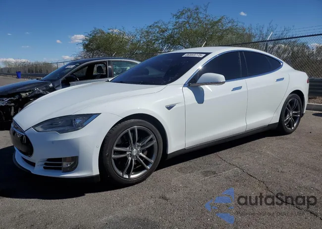 5YJSA1H18EFP65443: 86869775