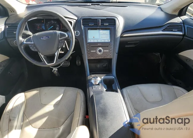 3FA6P0SU3HR280987: 89704775