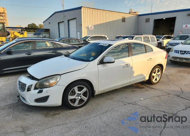 YV1622FSXC2126989: 84794365