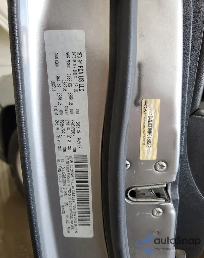 1C4NJCEB0HD160513: 87004565