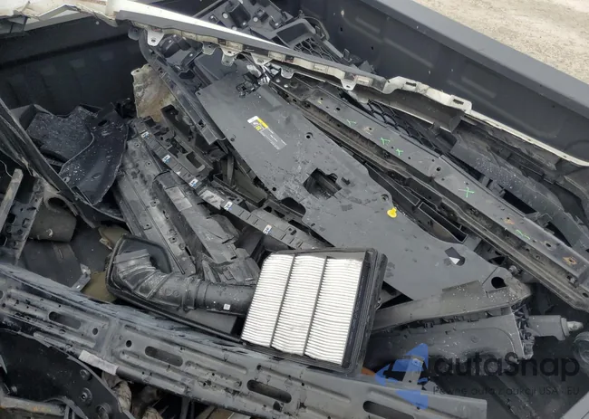 1N6AA1EE8MN528726: 82209315