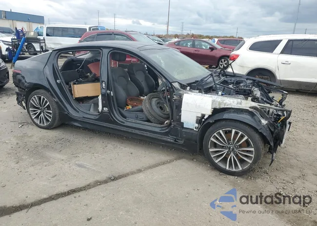 KNAE25LA0J6020942: 90592225