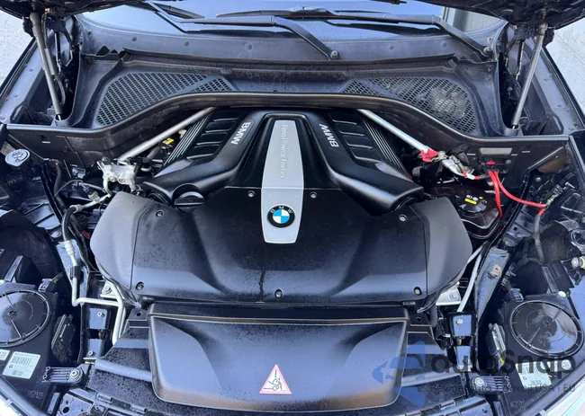 5UXKR6C59F0J78358: 90097585