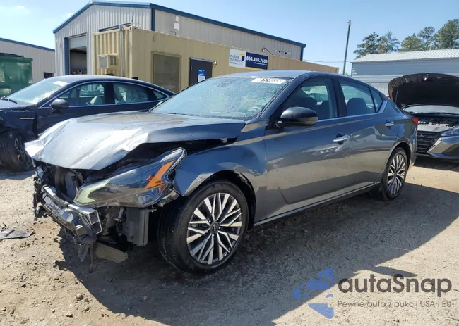 1N4BL4DV7RN413147: 85171655