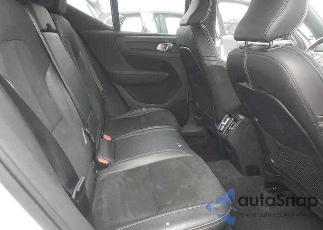 YV4162UM5L2180951: 90300985