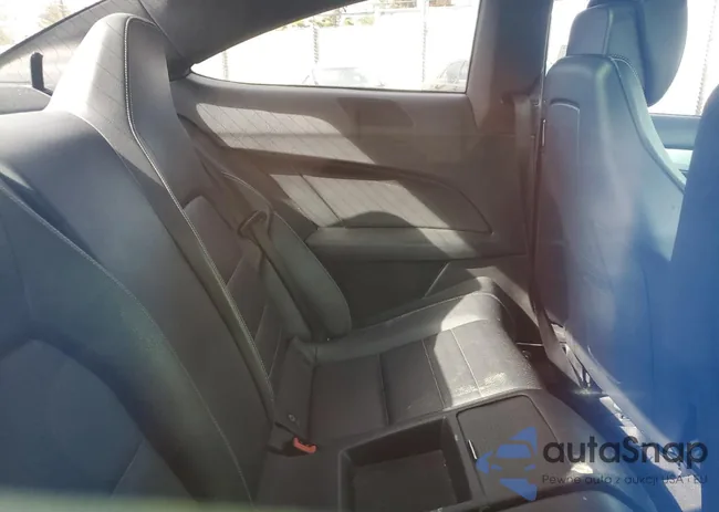 WDDGJ4HB7EG283011: 89543945