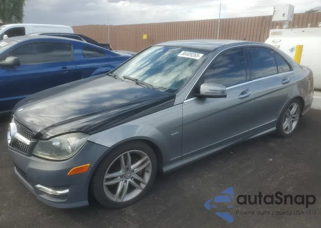 WDDGF4HB3CA658779: 86409265