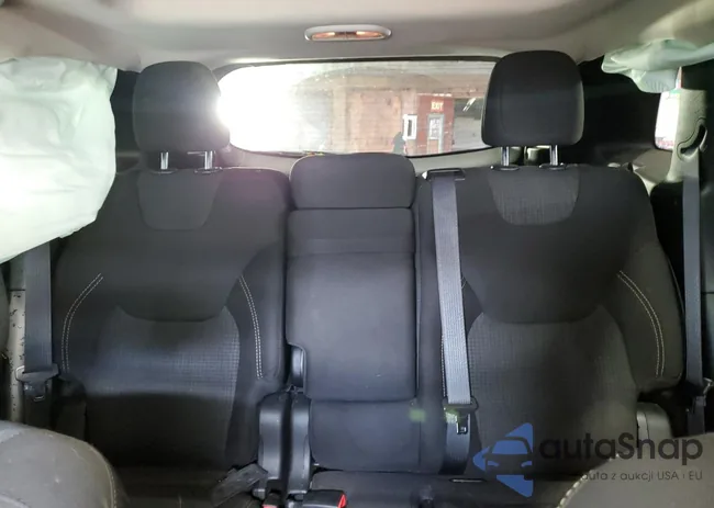 1C4PJMCS0GW197338: 82614135