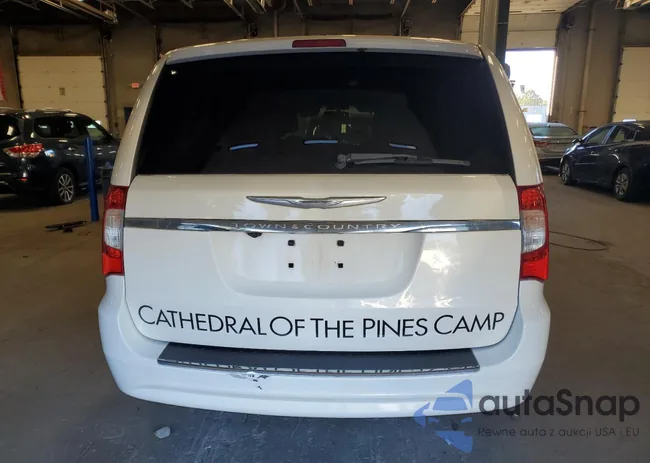 2C4RC1BGXDR588676: 85728245