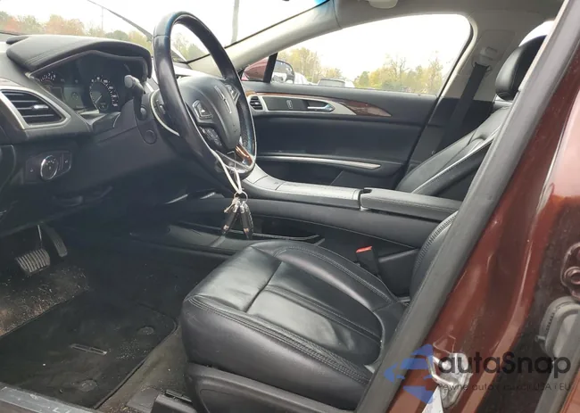 3LN6L2GK8GR602896: 87182865