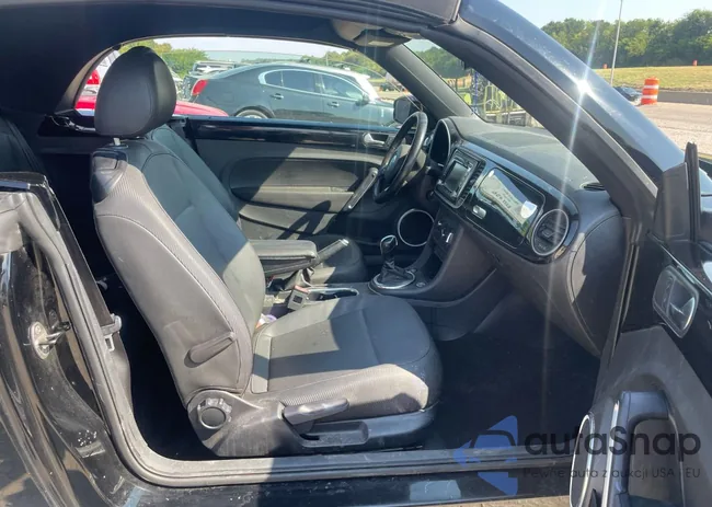 3VW5P7AT4EM807139: 90394075