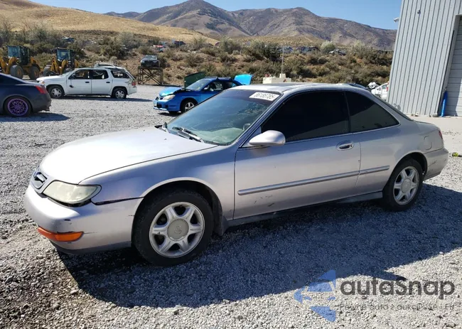 19UYA114XVL001588: 86186785