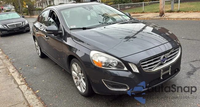 YV1902FH8D2187881: 90984625