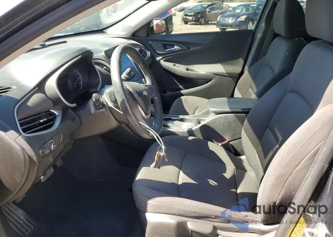 1G1ZB5ST4KF200345: 85766805