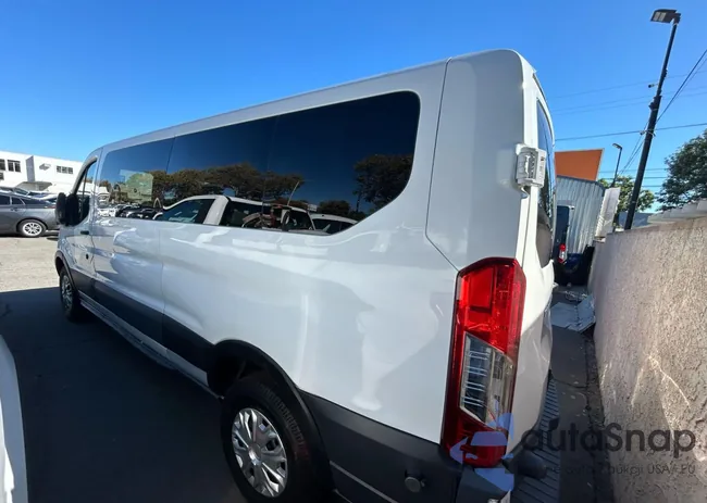 1FBZX2ZM6FKA92043: 89661965