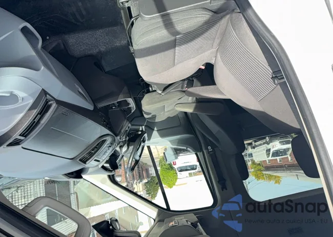 1FBAX2CG7GKA13948: 89440015