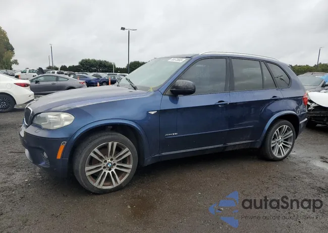 5UXZV4C59D0B11175: 85573665