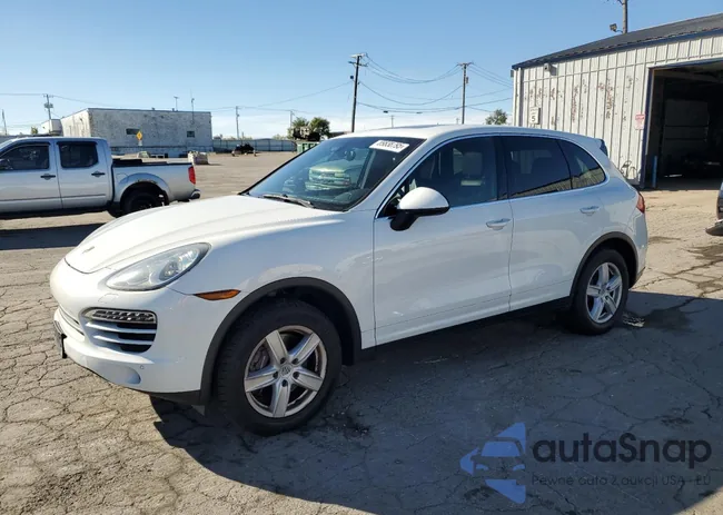 WP1AA2A2XCLA06130: 89838795