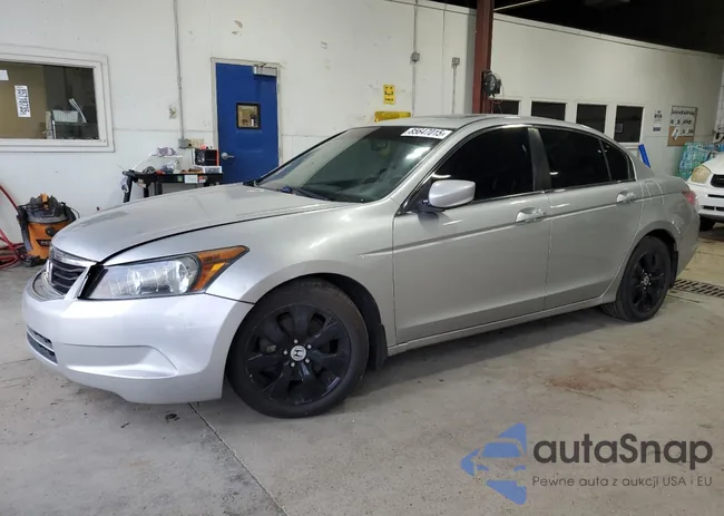 1HGCP26889A023018: 85647015