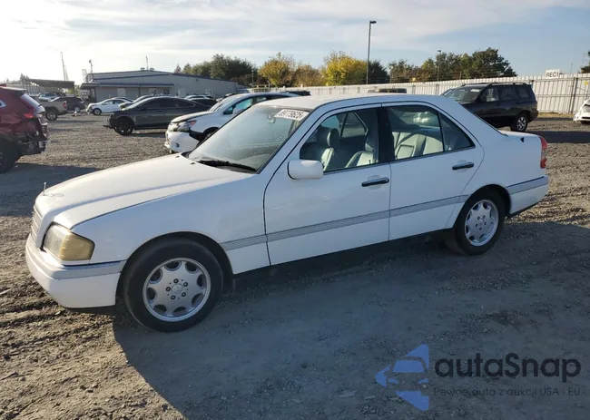 WDBHA22E7RF004365: 89779625