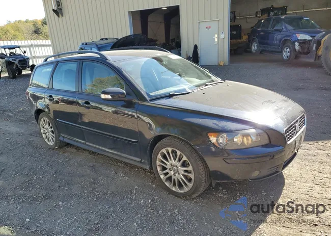 YV1MW390572316135: 85546935