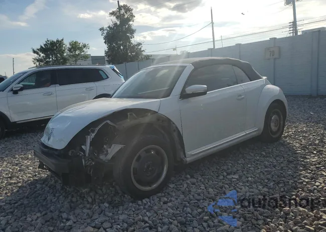 3VW517AT4GM823085: 90010715