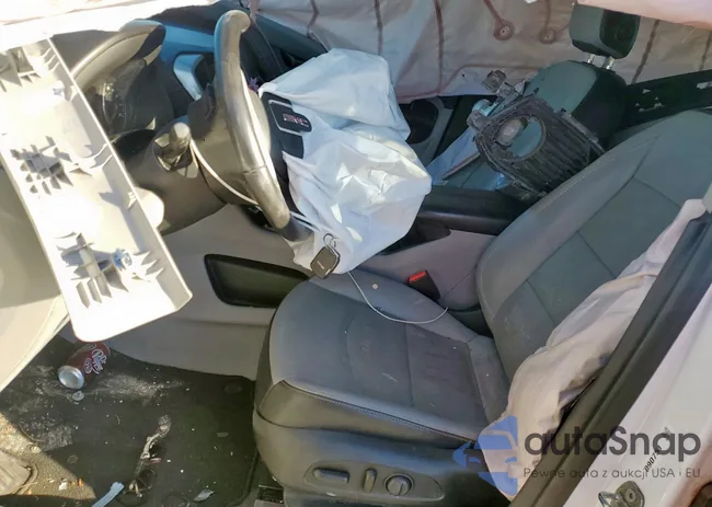 3GKALVEVXLL100714: 82415915