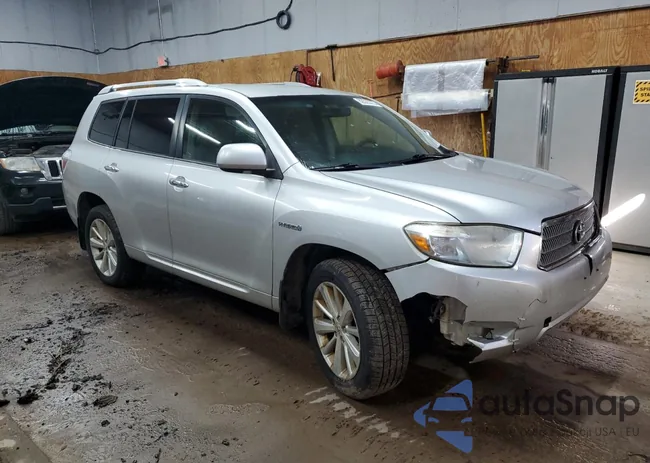 JTEEW41AX82003096: 82323375