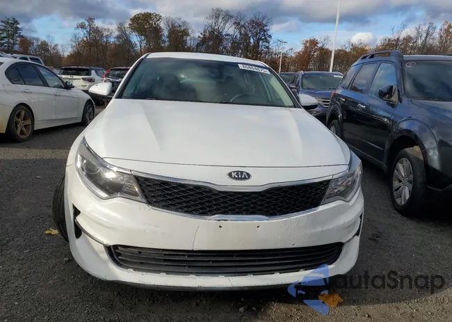 5XXGT4L38HG172919: 86884875