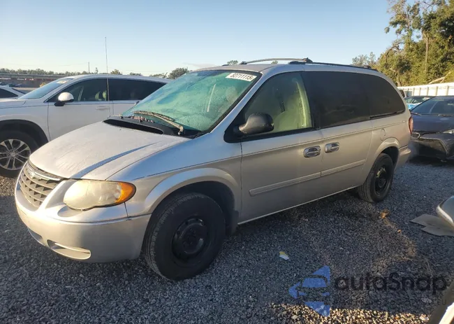 2C8GP44R15R436085: 82711115