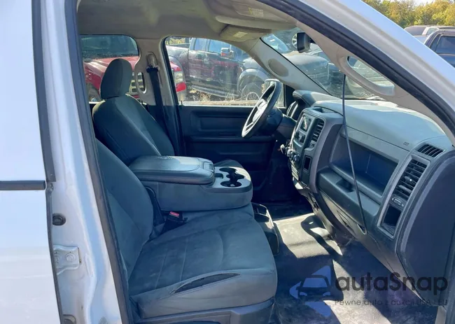 3C6RR7KT7KG564232: 91186255