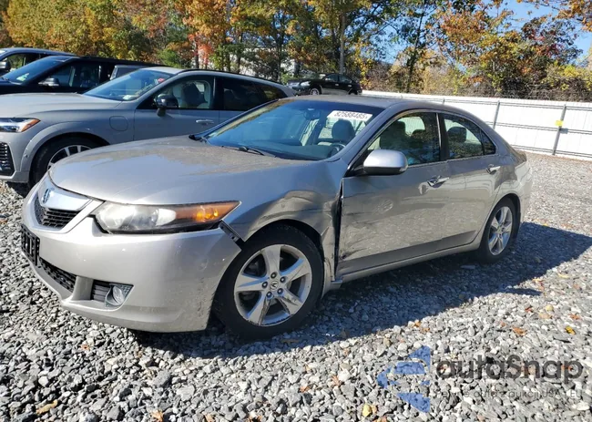 JH4CU2F68AC003834: 82588485