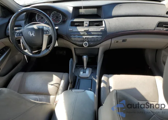 1HGCP2F80AA028007: 86117955