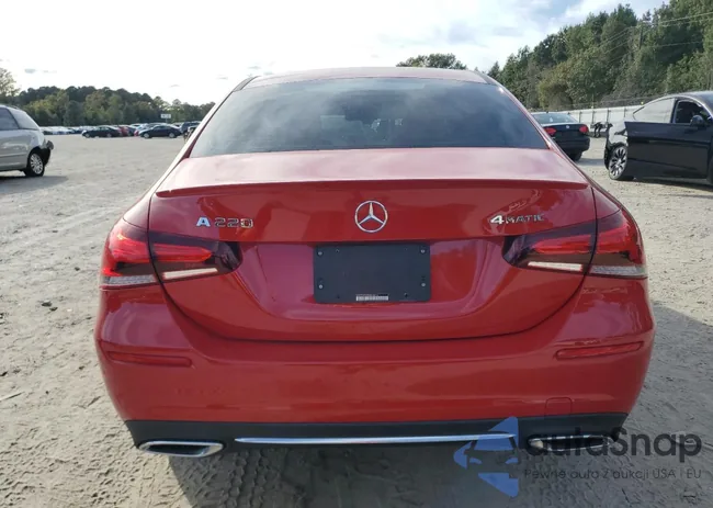 WDD3G4FB3KW018412: 84763925