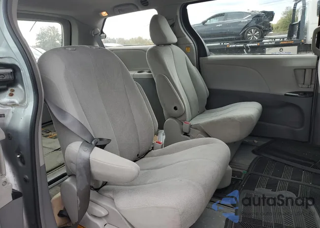 5TDZK3DCXDS329962: 87286015