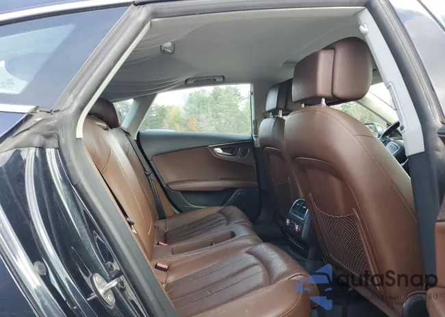 WAU2GAFC8CN094337: 90216685