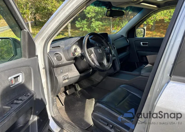 5FNYF4H59CB047381: 87172965