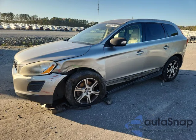 YV4902DZ6B2192735: 82671495