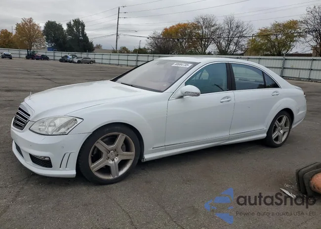 WDDNG86X88A179484: 90684735